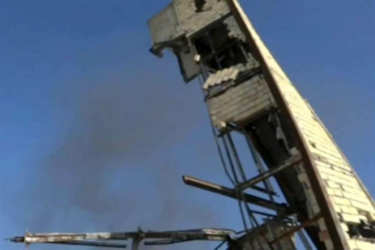 نشت گاز و انفجار ساختمان ۵ طبقه در مشگین شهر