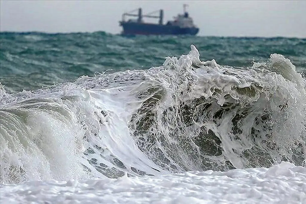 وزش بادهای نسبتا شدید شمال غربی در مناطق دریایی هرمزگان