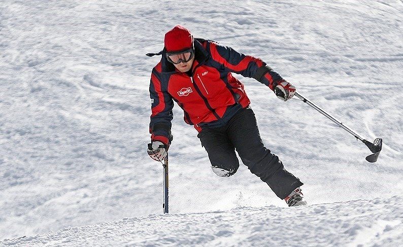 البرز قهرمان مسابقات اسکی معلولان بزرگسالان کشور شد