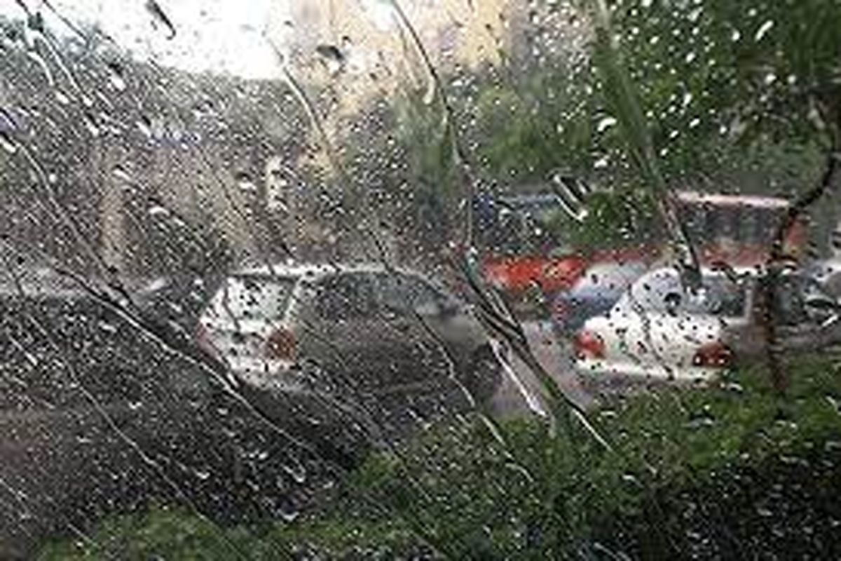 سامانه بارشی به تهران وارد می‌شود