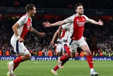آرسنال با پیروزی قاطع در پراگ صعود خود را قطعی کرد