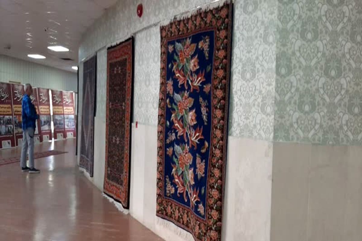 سالانه 180 هزار مترمربع فرش دستباف در کردستان بافته می شود