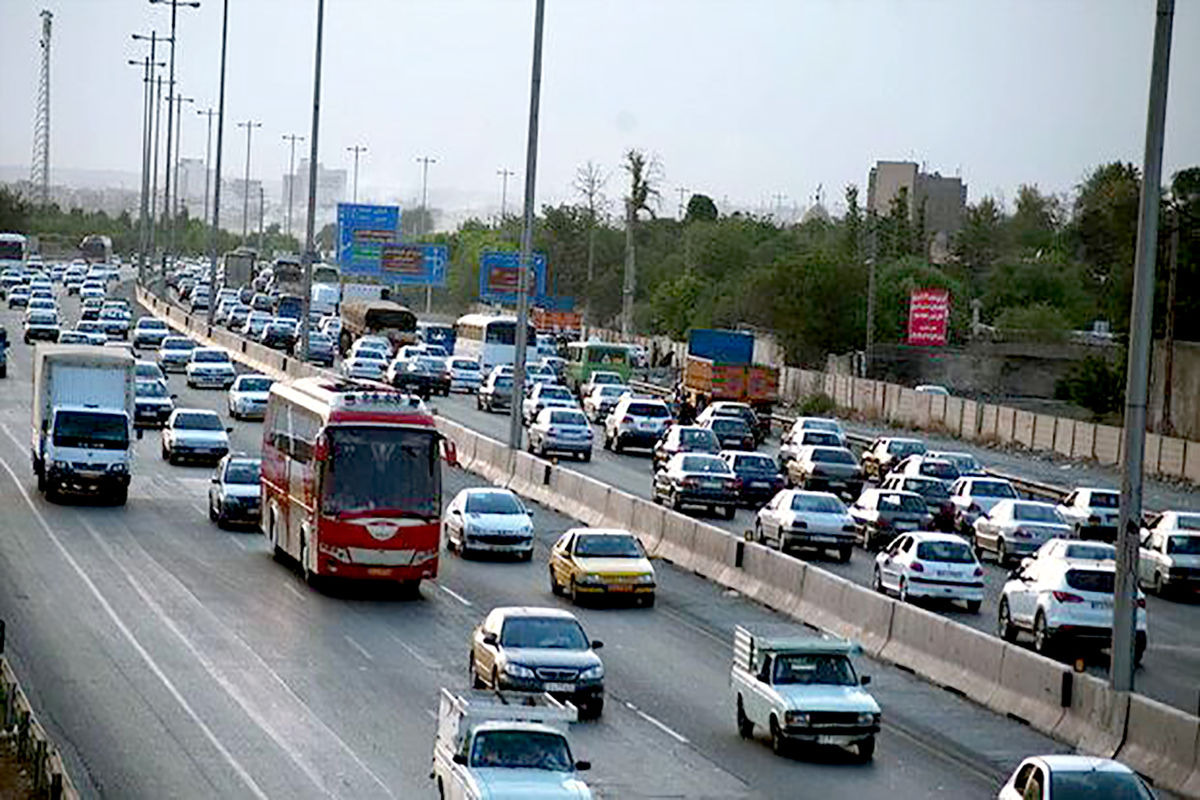 ترافیک نیمه سنگین در ورودی‌های تهران