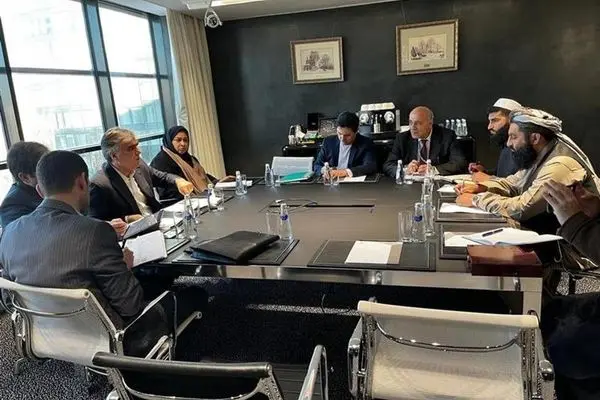 ایران و افغانستان برای توسعه و تقویت مناسبات پولی و بانکی تفاهم کردند