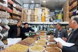 تامین و تنظیم اقلام مورد نیاز زائران دهه آخر صفر در مشهد مقدس