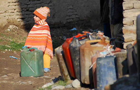 ارسال ۲۶ میلیون لیتر نفت سفید به روستاهای کردستان