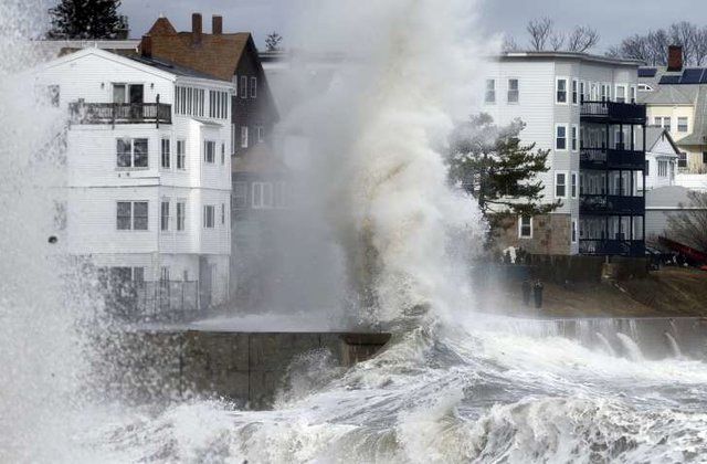 typhoon left 23 killed in Japan's capital Tokyo