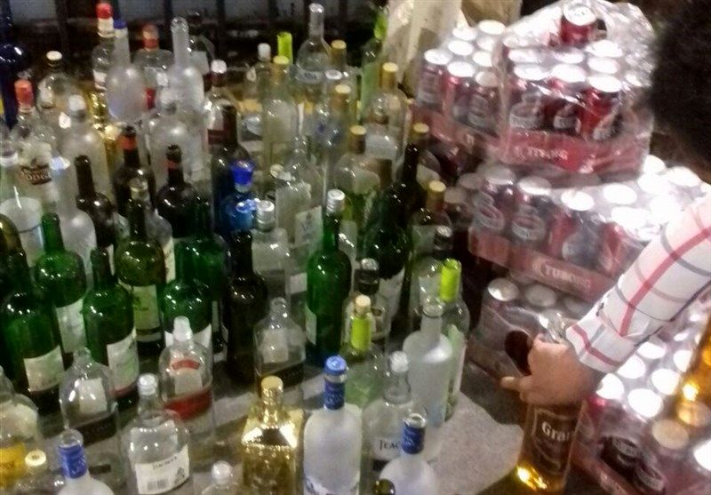 کشف یک هزار و 968 قوطی مشروبات الکلی در میناب