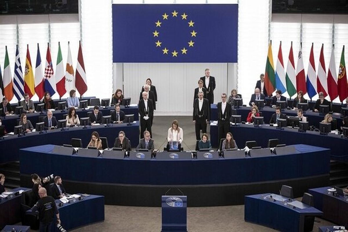 مجارستان انحلال پارلمان اروپا به دلیل رسوایی فساد را خواستار شد