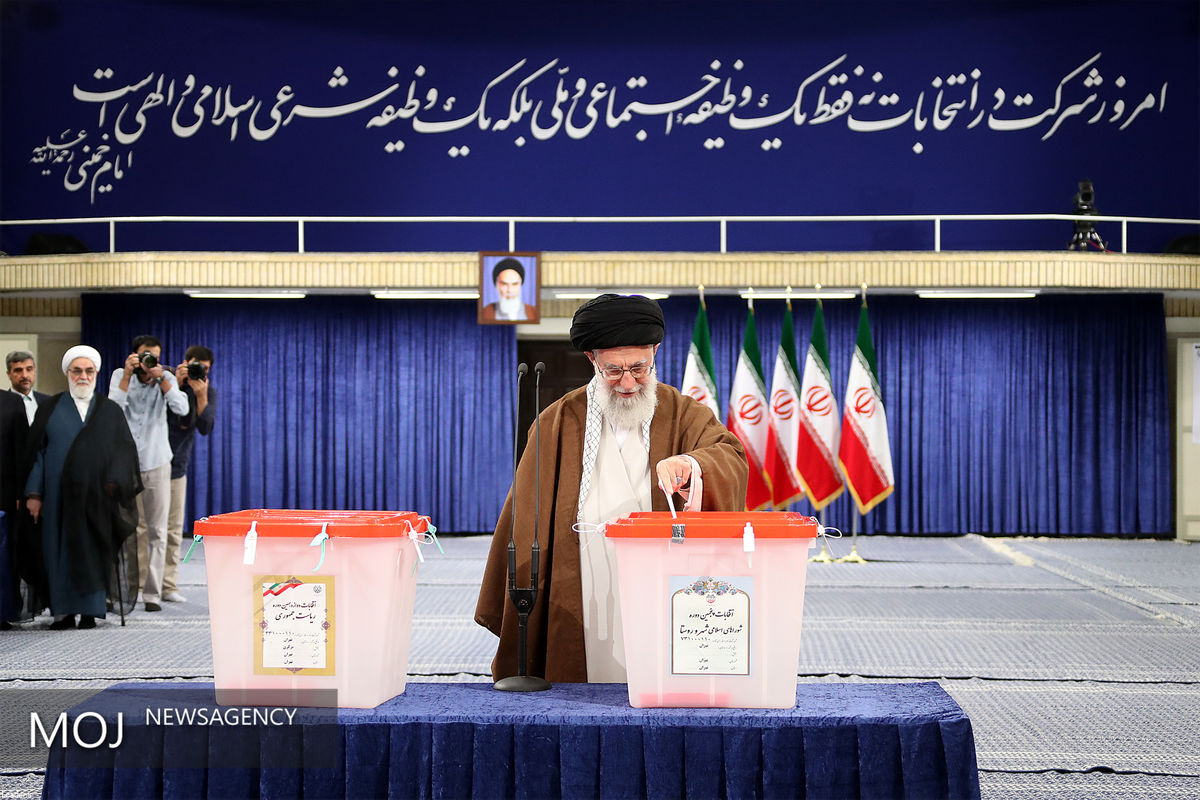 خبرگزاری آناتولی ترکیه: انتخابات ایران با رای رهبر (معظم انقلاب) آغاز شد
