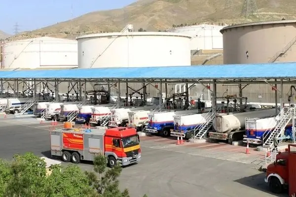 انتشار دود از انبار نفت شهران ناشی از فرآیند جمع‌آوری ضایعات است