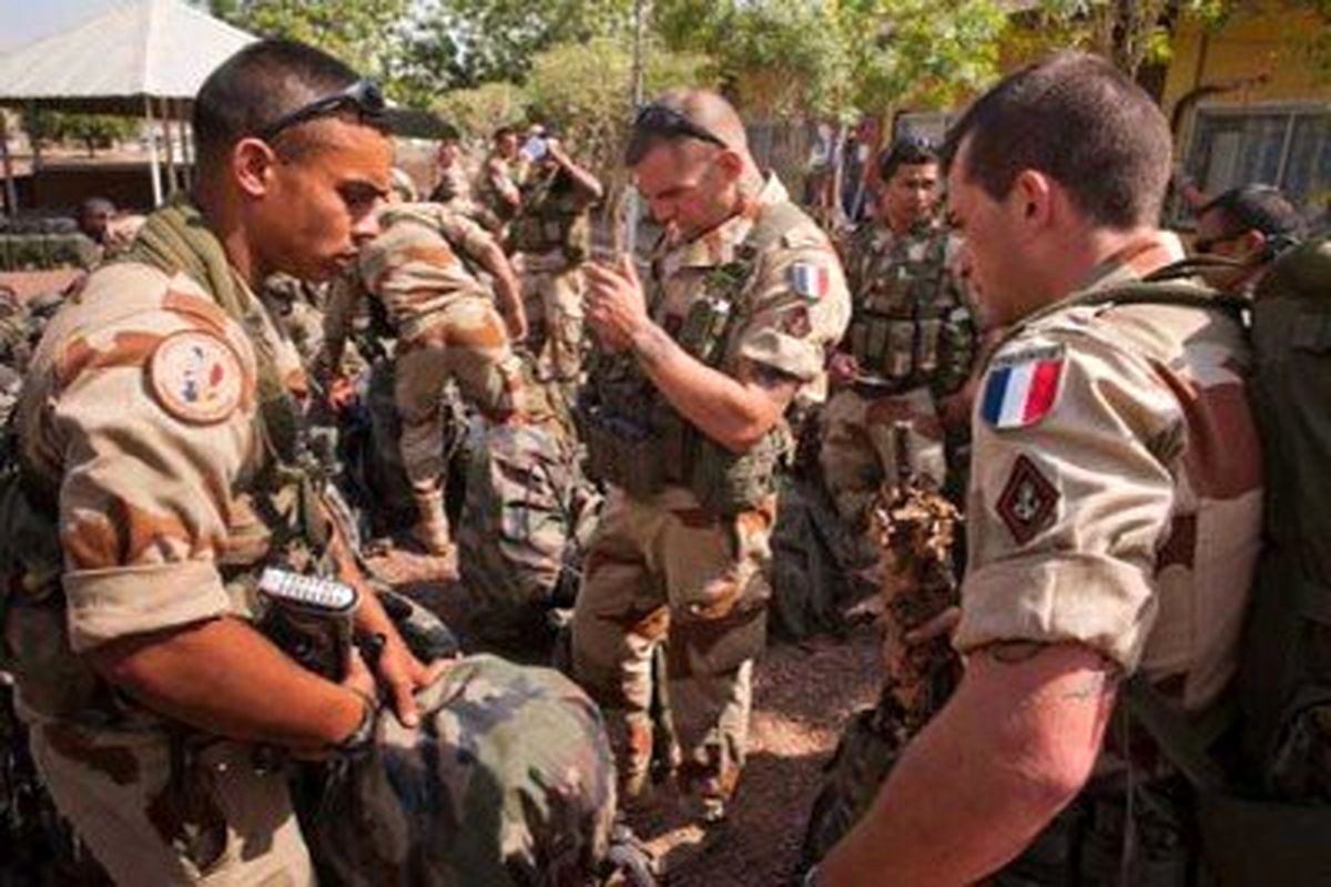 کشته شدن چترباز فرانسوی در مرز عراق و سوریه
