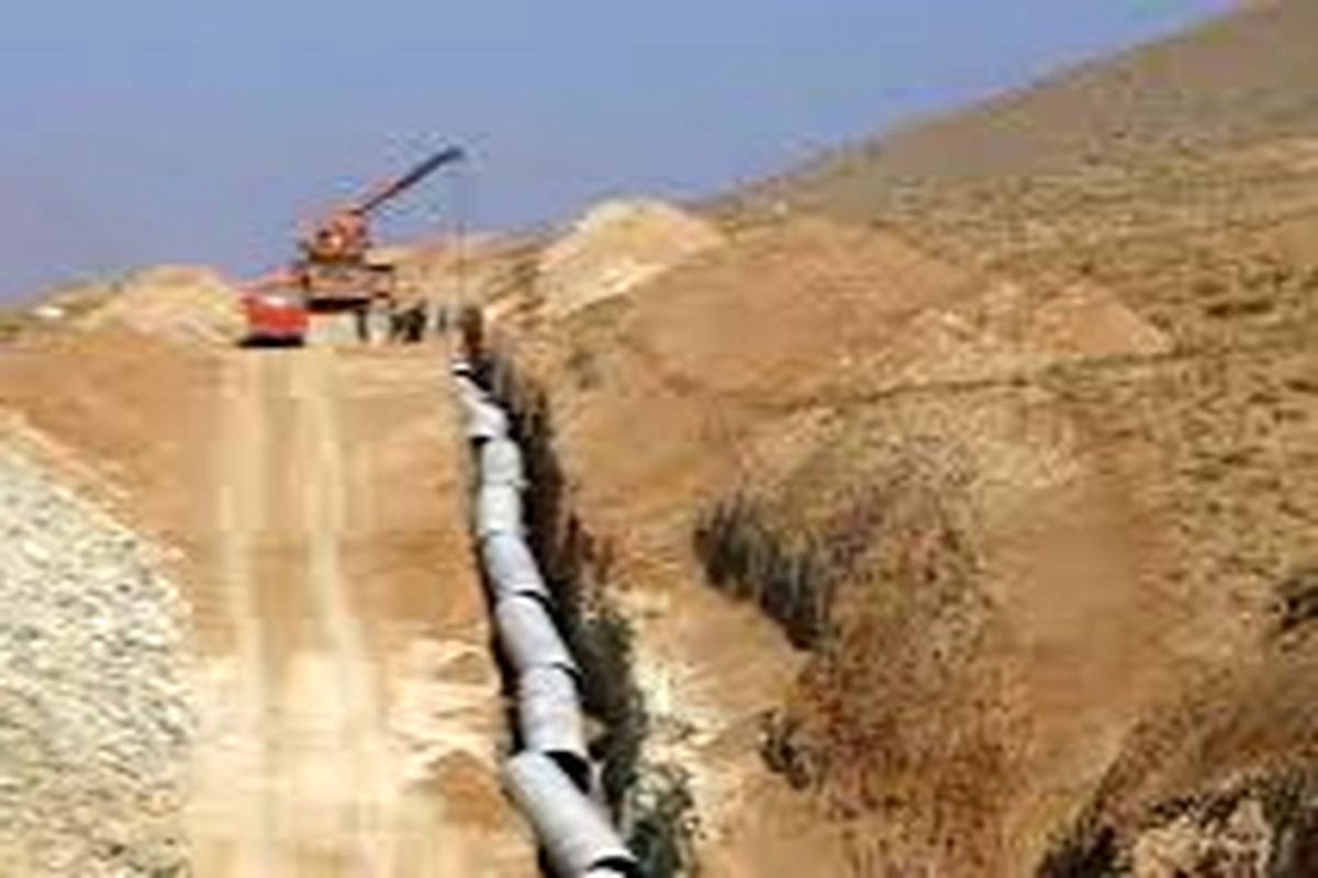 آغاز عملیات اجرایی فاز دوم خط انتقال آب شیرین کن خلیج فارس به بخش های کهورستان و رویدر