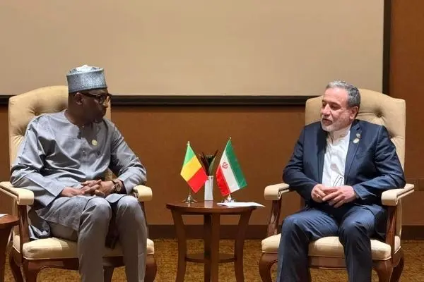 وزیران امور خارجه ایران و مالی در کامپالا دیدار و گفتگو کردند