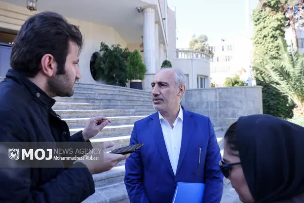 عدم اصلاح قیمت بنزین کسری بودجه ایجاد کرد