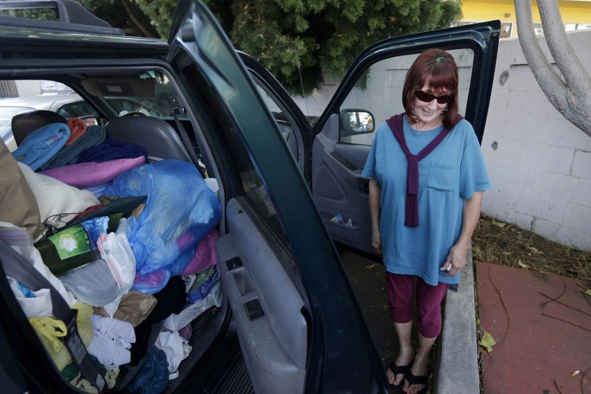 آمریکایی های بی خانمان در خودرو زندگی می گذرانند