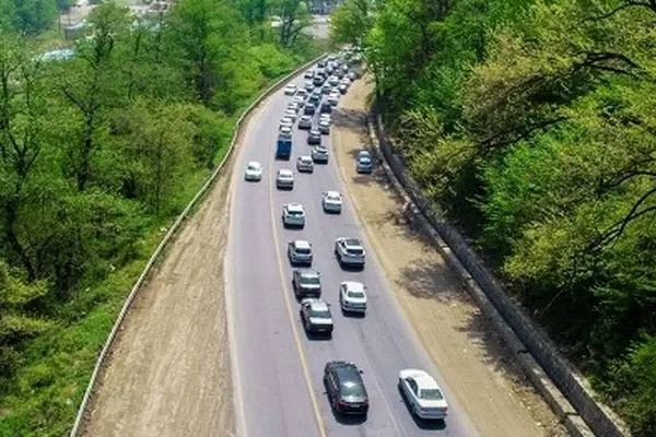 ترافیک سنگین وسایل نقلیه در مسیر جنوب به شمال محورهای چالوس و هراز