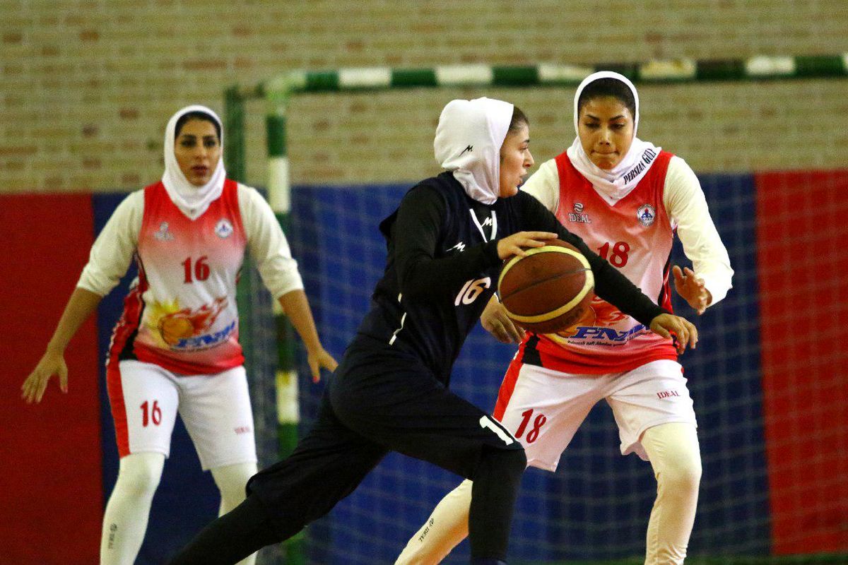 دعوت 2 بانوی اصفهانی به اردوی تیم ملی بسکتبال