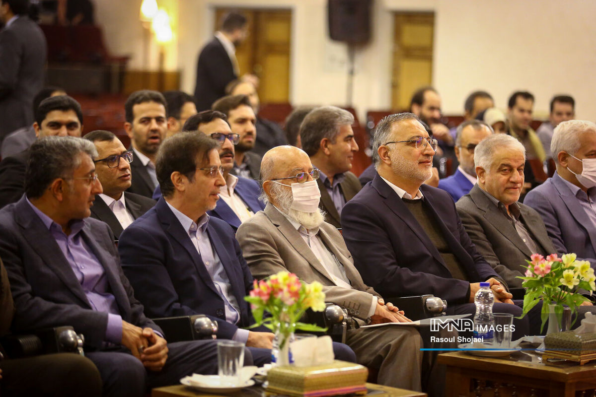 نشست مشترک شهرداران و رؤسای شوراهای اسلامی کلان‌شهرهای کشور برگزار شد