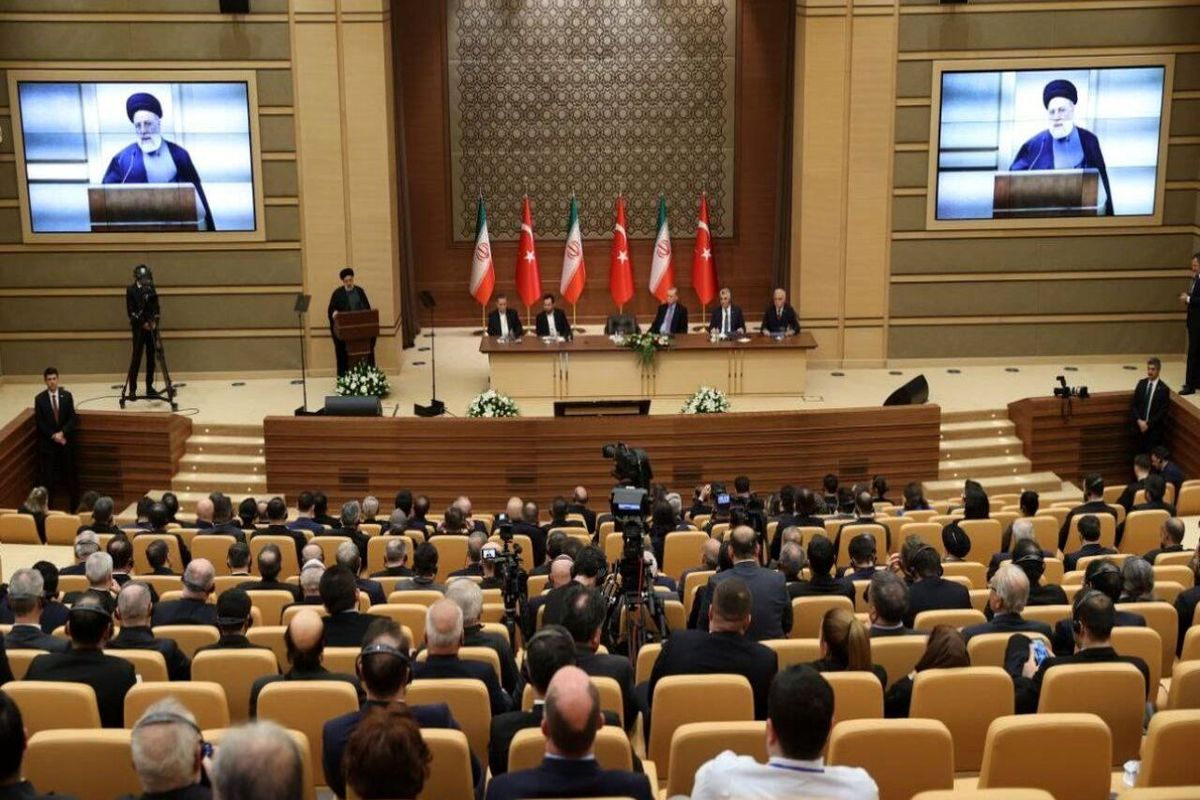 ایران و ترکیه برای افزایش حجم تبادلات تجاری تا ۳۰ میلیارد دلار در گام اول توافق کرده‌اند