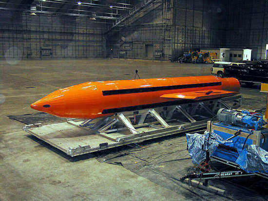 آمریکا برای اولین بار از قوی‌ترین بمب غیرهسته‌ای خود استفاده کرد