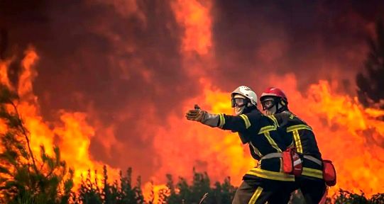 Around 1,500 people evacuated amid raging wildfire in northeast Spain