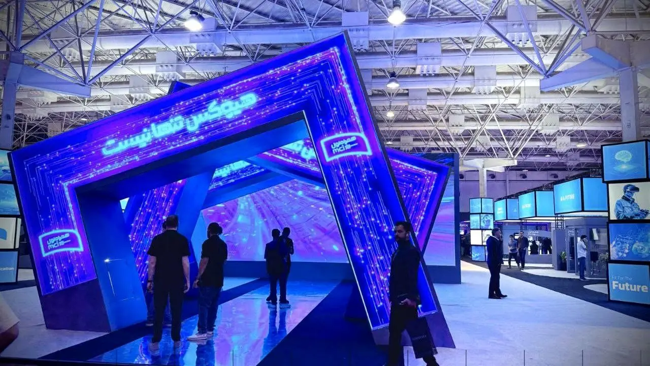 «ابر همراهی» راهکار ذخیره‌سازی ابری همراه اول در الکامپ ۱۴۰۴