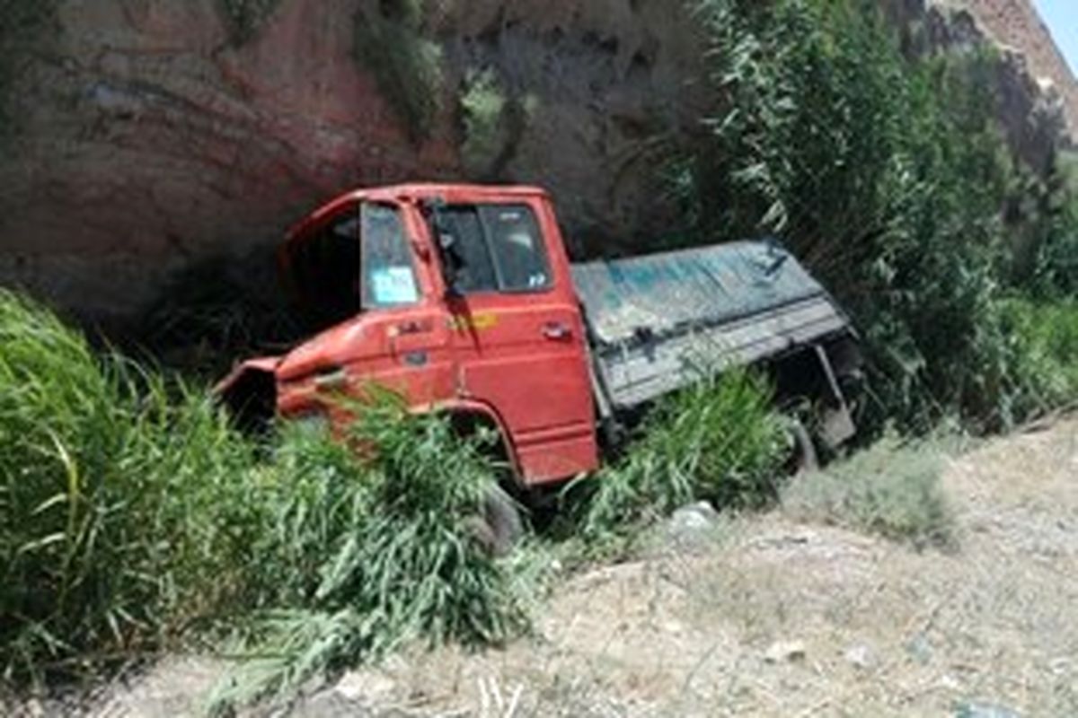 واژگونی خاور در جاده جنگلی بهشهر ۴ کشته و ۱۲ مصدوم برجای گذاشت