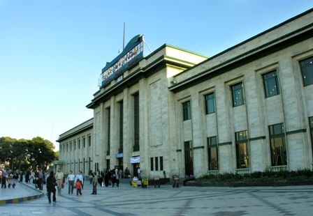 ایستگاه راه آهن تهران در زادگاه خود می ماند