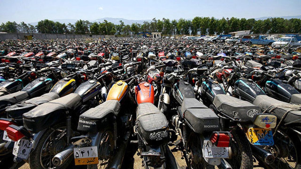 ترخیص 203 دستگاه موتورسیکلت رسوبی در اسدآباد