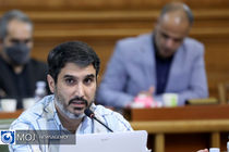 رئیس کمیسیون شهرسازی شورای شهر به ابهام در وضعیت ایمنی ساختمان جدید بیمارستان امام خمینی واکنش نشان داد 