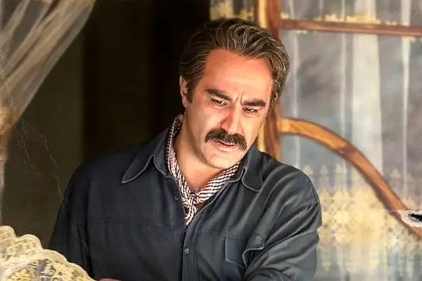 محسن تنابنده با برادر زاده شهیدش وداع کرد