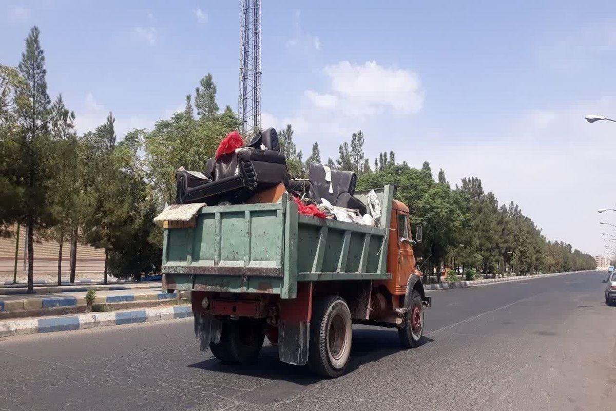 جمع‌آوری 85 هزار کیلو پسماند از فاز دو ناجی‌آباد کاشان