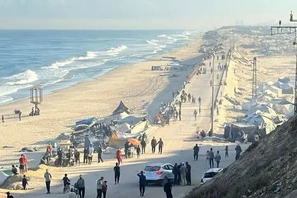 شهرداری غزه عملیات آواربرداری و پاکسازی معابر را آغاز کرد