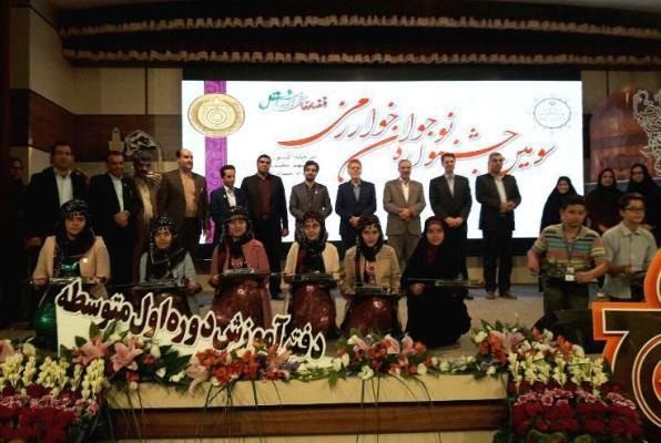 دانش‌آموزان کرمانشاهی مقام اول کشور در جشنواره خوارزمی را کسب کردند
