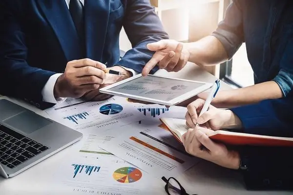 جنگ، تحریم، کرونا و تورم؛ چهار شوک بزرگ به کسب‌وکارهای ایران است