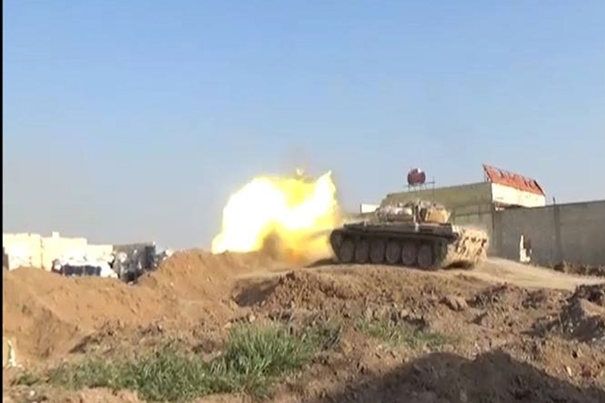 ارتش سوریه ماشین جنگی داعش را در جنوب دیر الزور منهدم کرد
