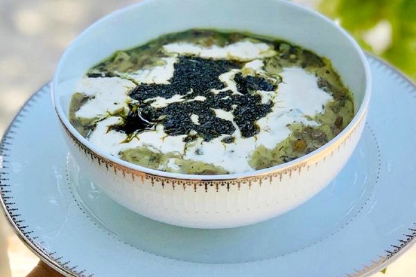 تو این روزای سرد یک آش اصیل و خوشمزه می چسبه | طرز تهیه آش لخشک به روش مشهدی ها