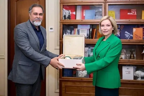 رئیس سازمان سینمایی با وزیر فرهنگ روسیه بر بر گسترش همکاری‌های فرهنگی و سینمایی تاکید کرد