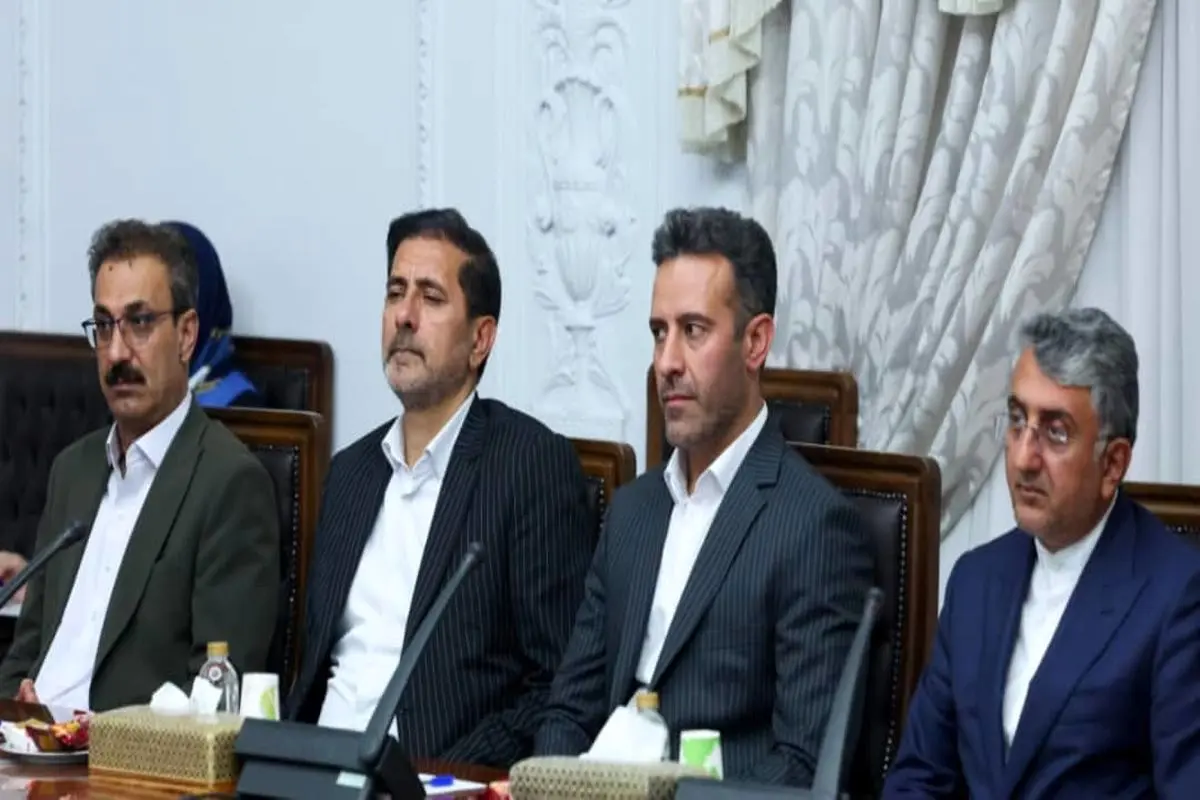 شهردار بندرعباس بر گسترش خدمات شهری و کاهش آلودگیهای زیستمحیطی تأکید کرد
