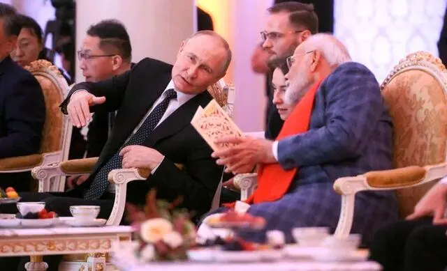 هند به تامین مالی جنگ اوکراین با خرید نفت از روسیه ادامه می دهد