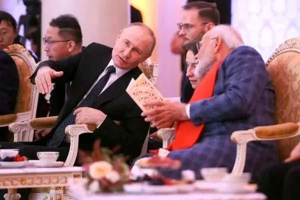 هند به تامین مالی جنگ اوکراین با خرید نفت از روسیه ادامه می دهد