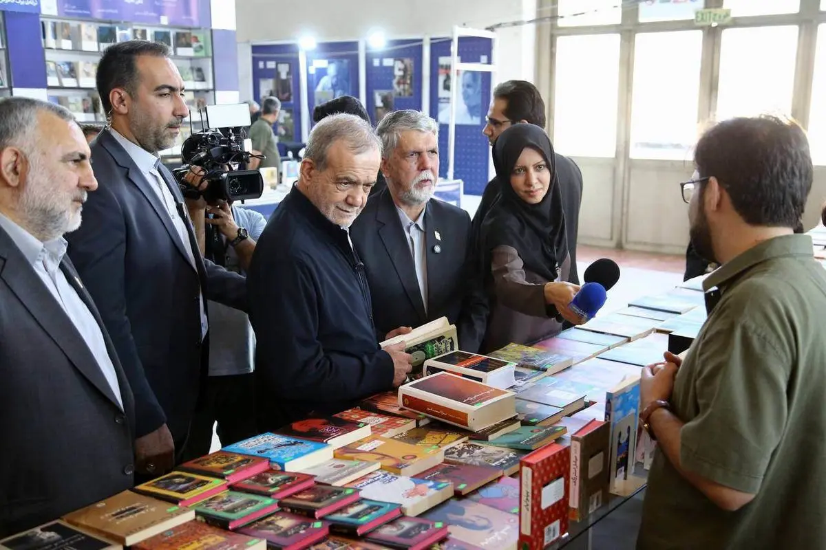 گفتگوی بیواسطه فعالان حوزه کتاب با رئیسجمهور