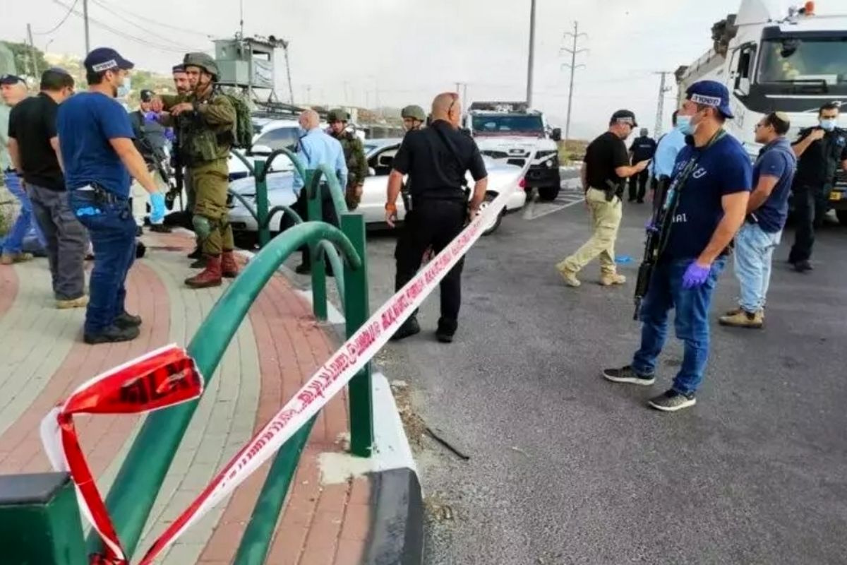 Anti-Zionist attack in east of Quds left 1 dead 9 injured