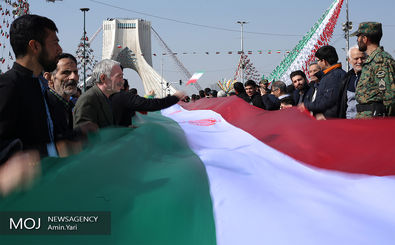 جشن انقلاب اسلامی در تهران (2)