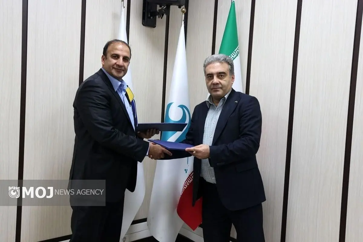 تفاهم‌نامه شرکت عمران کیش و پرشین خودرو برای توسعه ناوگان حمل‌ونقل عمومی