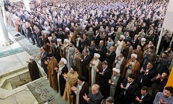 علت عدم دعوت رحیم پور ازغدی به نماز