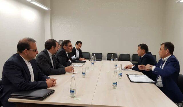 مشاور امنیت ملی رئیس‌جمهور تاجیکستان با شمخانی دیدار کرد