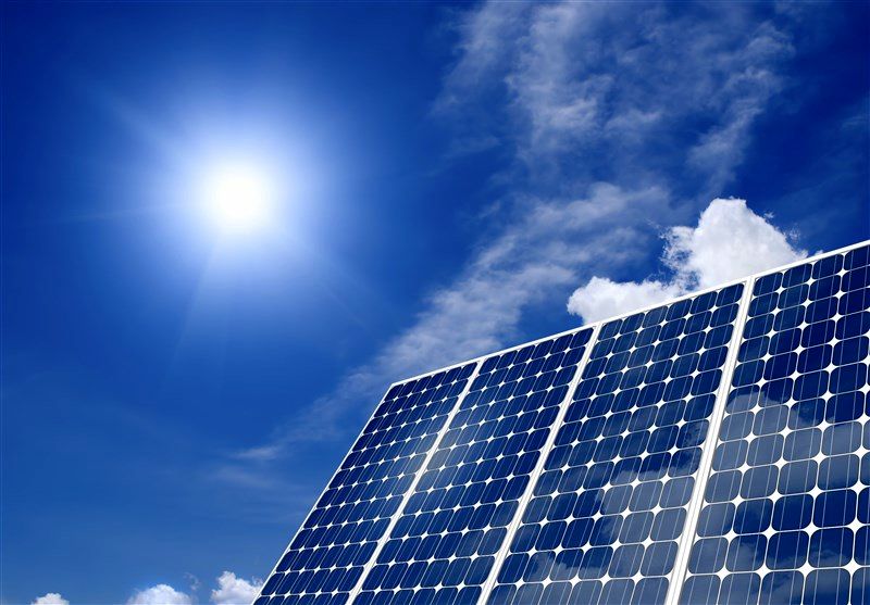نیروگاه خورشیدی ۱۰ کیلوواتی در اصفهان به بهره‌برداری رسید