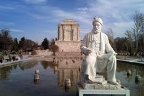 فردوسی، بزرگترین شاعر پارسی گو و محبوب قلب های ایرانیان در جهان
